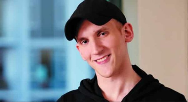 Jason Somerville <strong>Jason Somerville -- © <a href=strong.html height=