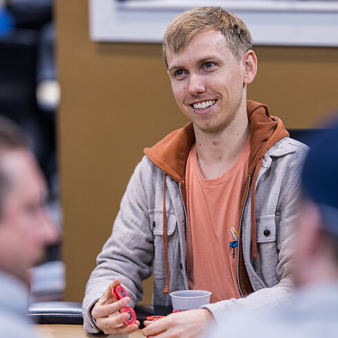 mike-brady-poker mike brady